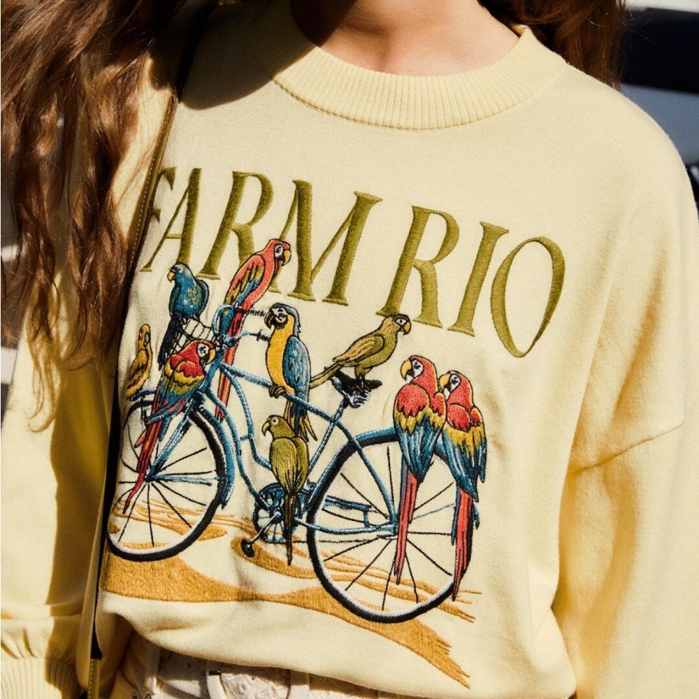 Brand new FARM RIO Yellow Birds Bicycle Embroidered Sweater, Size M!